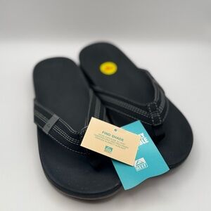 Reef Kids Black Cushion Flip Flops